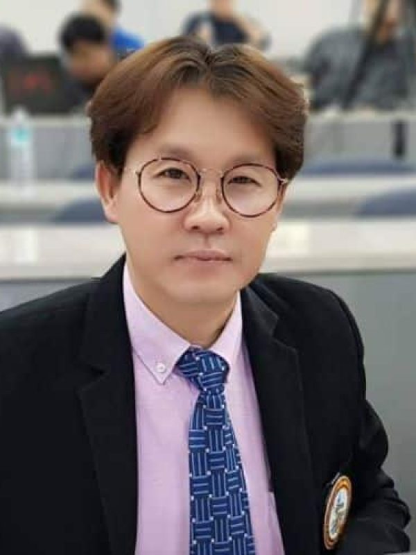 นพ.จุฑาพจน์